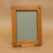 Load image into Gallery viewer, Item #25-P09 - 5&quot; x 7&quot; Photo Frame
