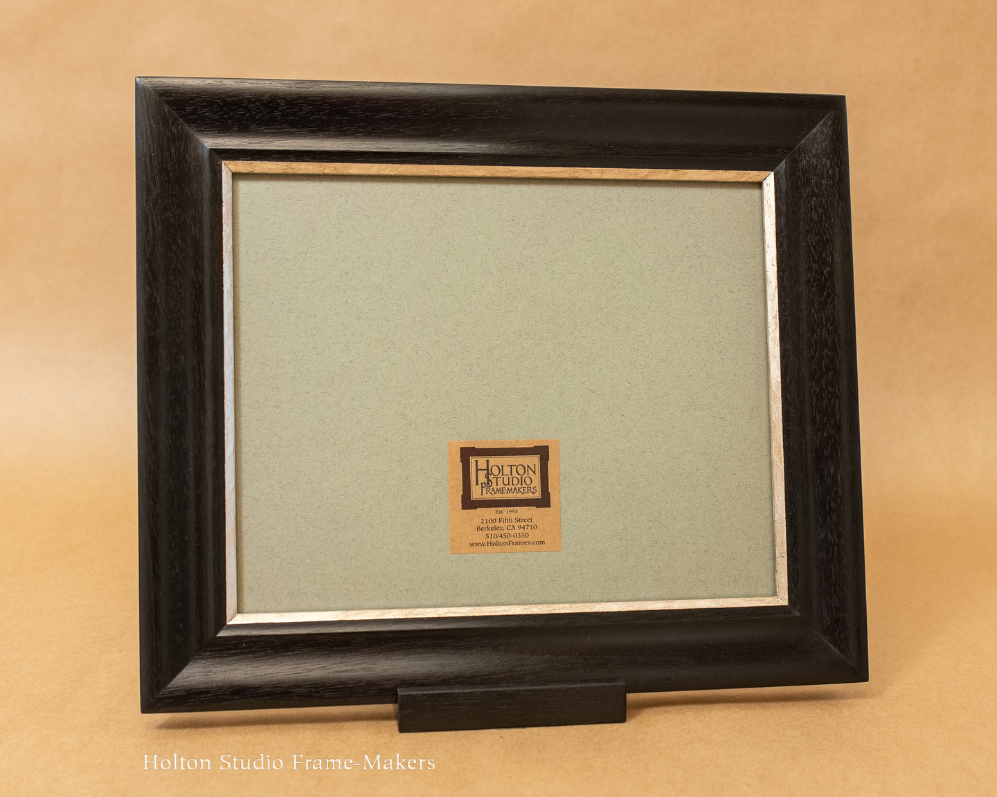 Item #25-P15 - 8