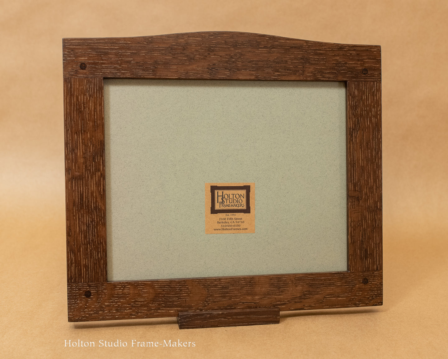 Item #25-P16 - 8