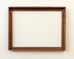 Item #19-095 - 12" x 16" Picture Frame