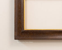 Load image into Gallery viewer, Item #20-005 - 7&quot; x 9&quot; Picture Frame
